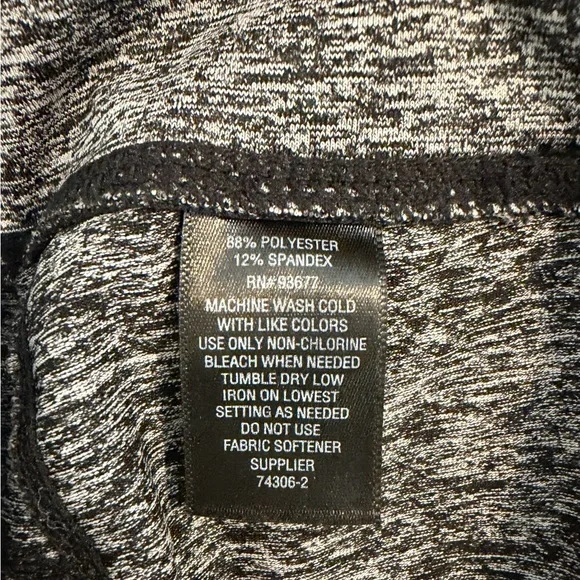 Xersion Train Capri Leggings Gray Space Dye Yoga Pants Pockets - Picture 7 of 7